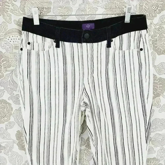 NYDJ Ankle Striped Women's Pants Chino Size 8 - Picture 2 of 8